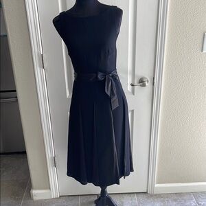 Liz Claiborne Elegant Black Sleeveless Dress